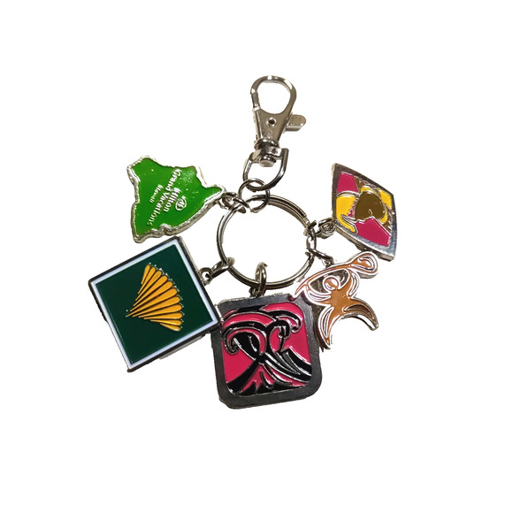 Hilton Grand Vacation Keychain Charm Purse Clip Souvenir - Picture 1 of 8